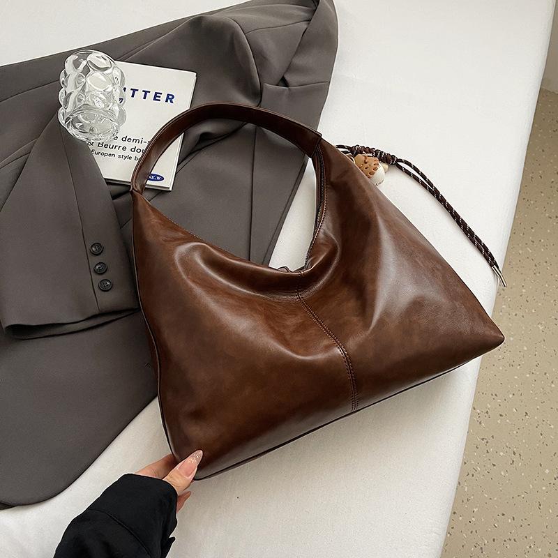 Tote bag women's autumn new large-capacity commuter bag casual retro shoulder work shopping bag