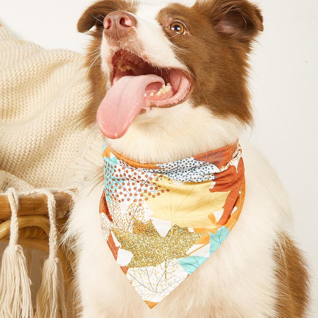 New Fashion Twill Thanksgiving Dog Scarf: Polyester Triangle Bandana for Pets