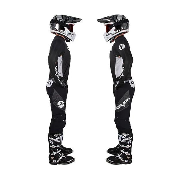 Seven Basic Long Sleeve Zero Staple Compression Base Layer