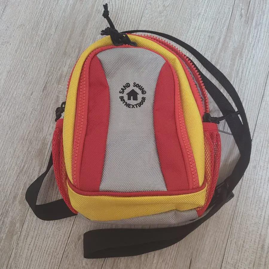 

Boynextdoor Sand Sound Mini Bag