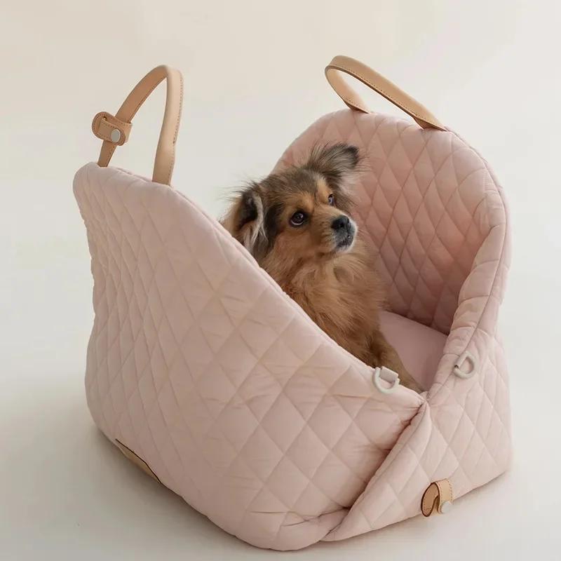 Tragbare Luxus-Haustiertasche Handtasche - Hunde- & Katzenautositz Reisebett Waschbare Tragetasche für kleine Haustiere Welpensicherheit Haustier Booster Tasche