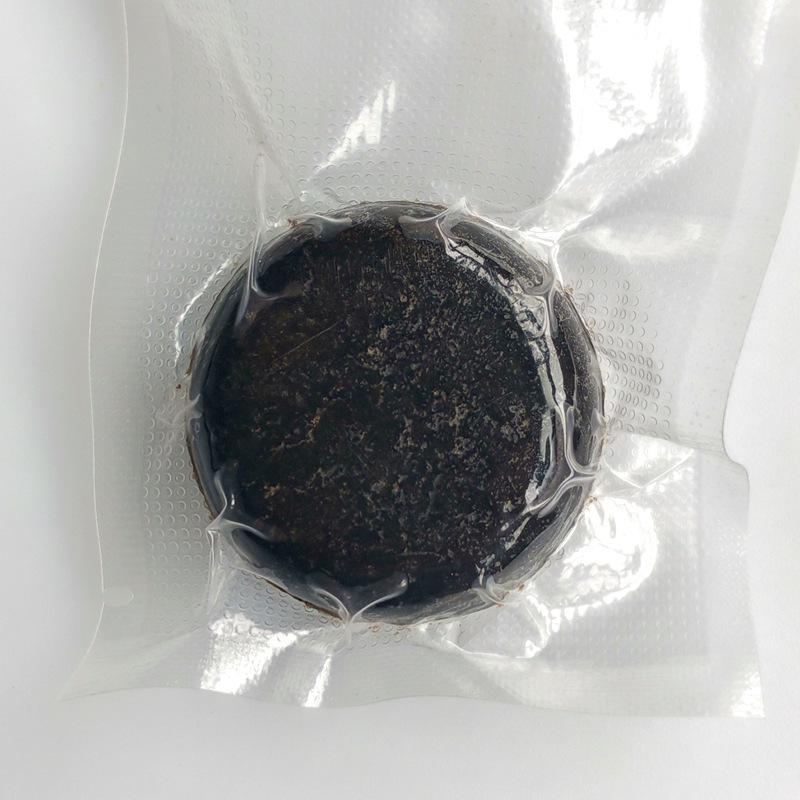 

Шампуневе мило Кипарис і Гречка - Без силікону, Ручна робота з натуральною травою Усьма