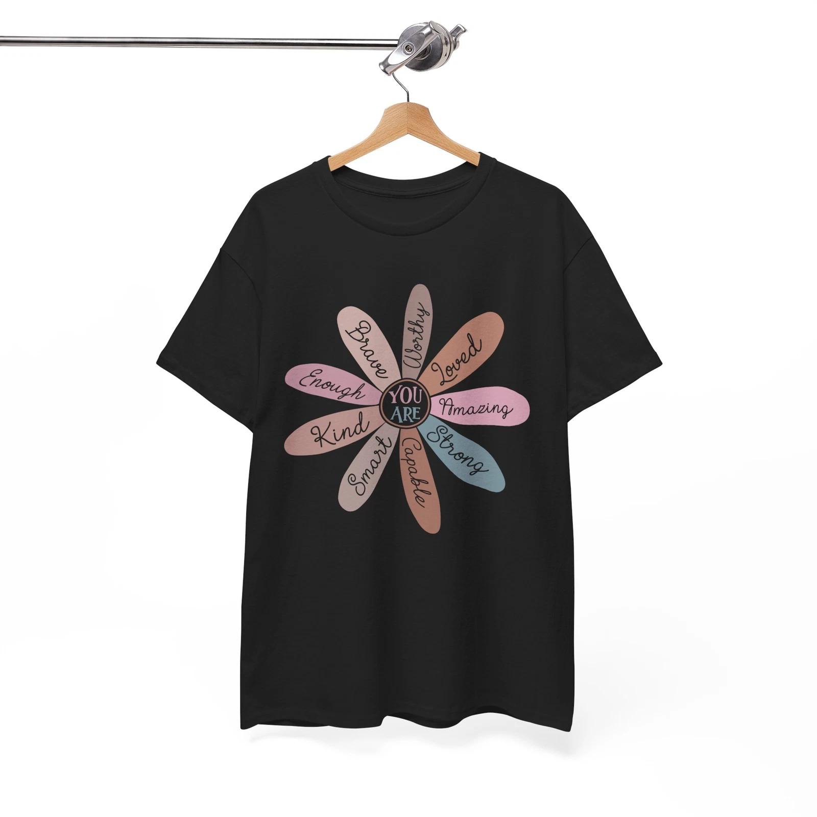 

Daisy Coquette Stack T-Shirt - Fresh Floral Tee for Seasonal Style 3XL