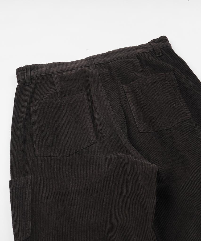 FRIZMWORKS Corduroy Wide One Tuck Pants _ Charcoal