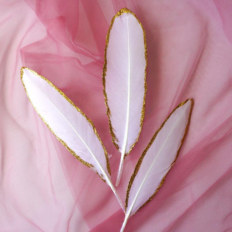 Golden Feather Decoration Handicraft Shooting Props Background Spray Gold Feather Decoration Material