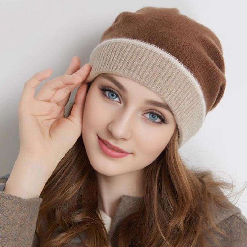 Inverno Cashmere Protezione Orecchie Caldo Cappello Lavorato a Maglia Colore a Contrasto Cappello a Pompon da Donna