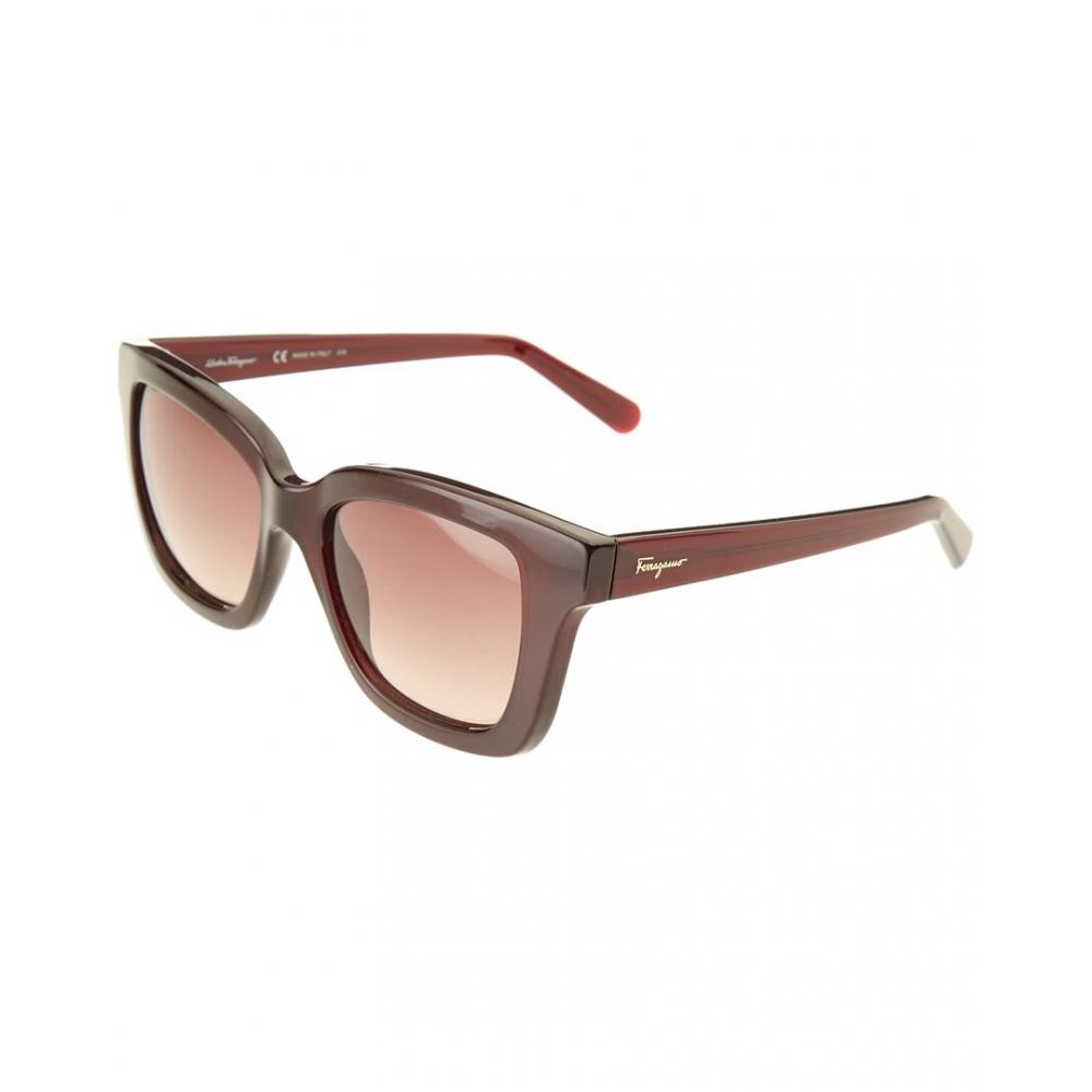 

Salvatore Ferragamo Женские солнцезащитные очки Ferragamo SF955S 53 мм
