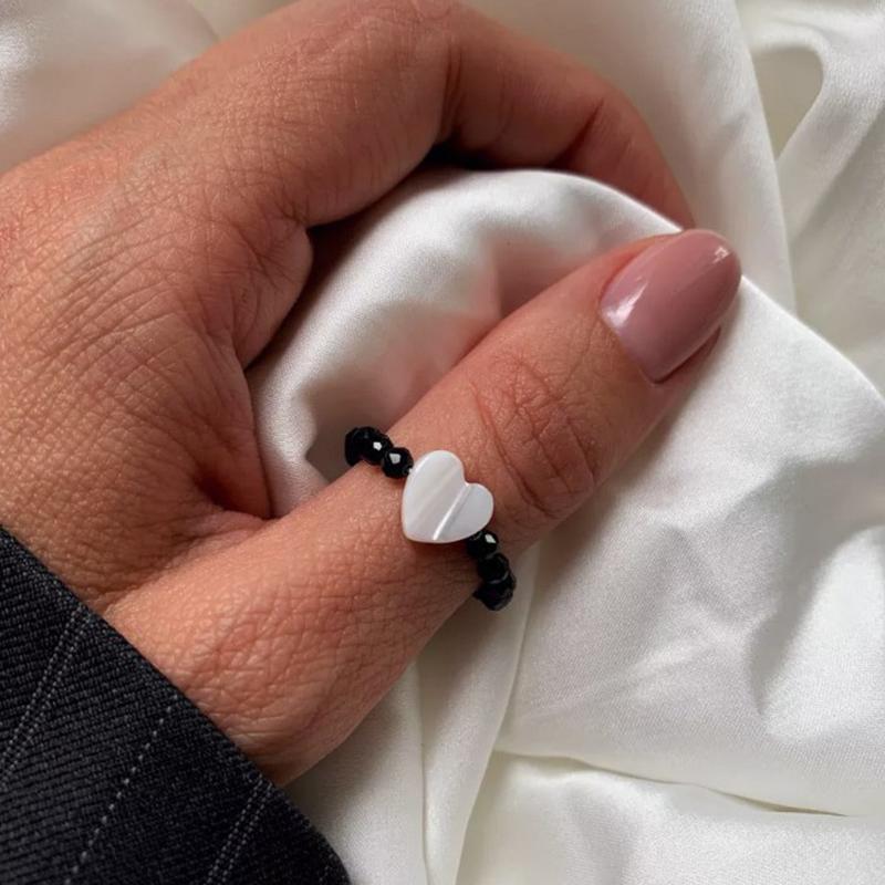 Vintage Baroque Imitation Pearl Love Heart Elastic Rope Beading Rings For Women Fashion Accessories Rings Charm Jewelry Gifts
