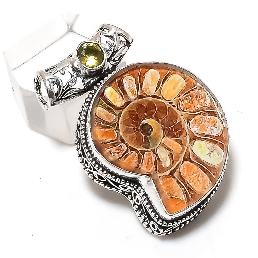 

Ископаемый аммонит, драгоценный камень цитрин, ювелирная подвеска из стерлингового серебра 925 пробы 1,50