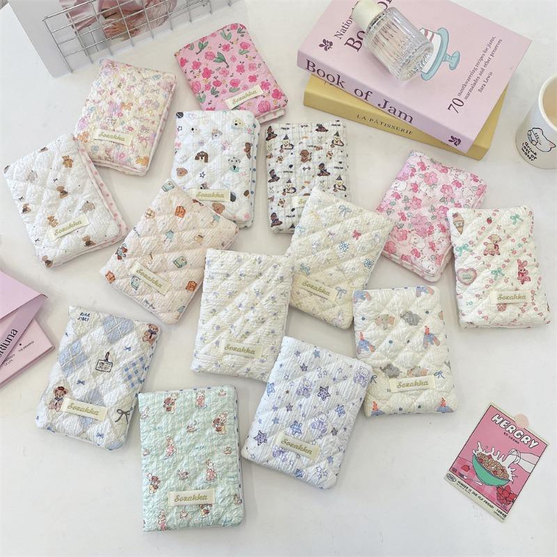 Neue Blumen-Reisepasshülle für Damen Modische Reisepasshülle Multifunktionale Reisepass-Clip-Hülle aus Polyester Reisezubehör