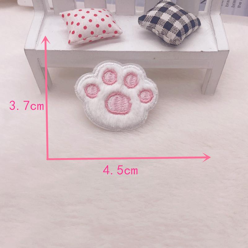 Cartoon Plush Paw Bangs Sticker: Versatile Cute Embroidered Hair Fixer for Women’s Flyaway Hair
