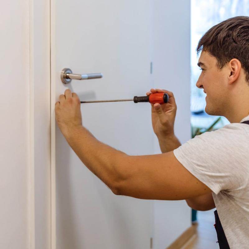 Double Jaw Screw Grip Tool Red Yellow Plastic Design Screw Holder Enhances Stability During Assembly Screw Gripper