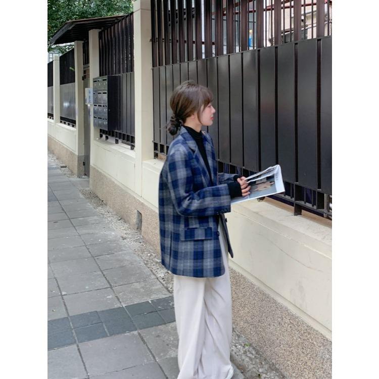 Fashionable and Warm: Thickened Woolen Coat for Women In Autumn and Winter