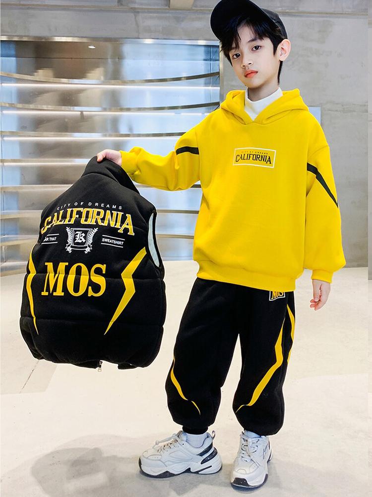 Duży dziecięcy swobodny kamizelka trzyczęściowy garnitur dla chłopców jesień i zima plus aksamitny gruby garnitur modny