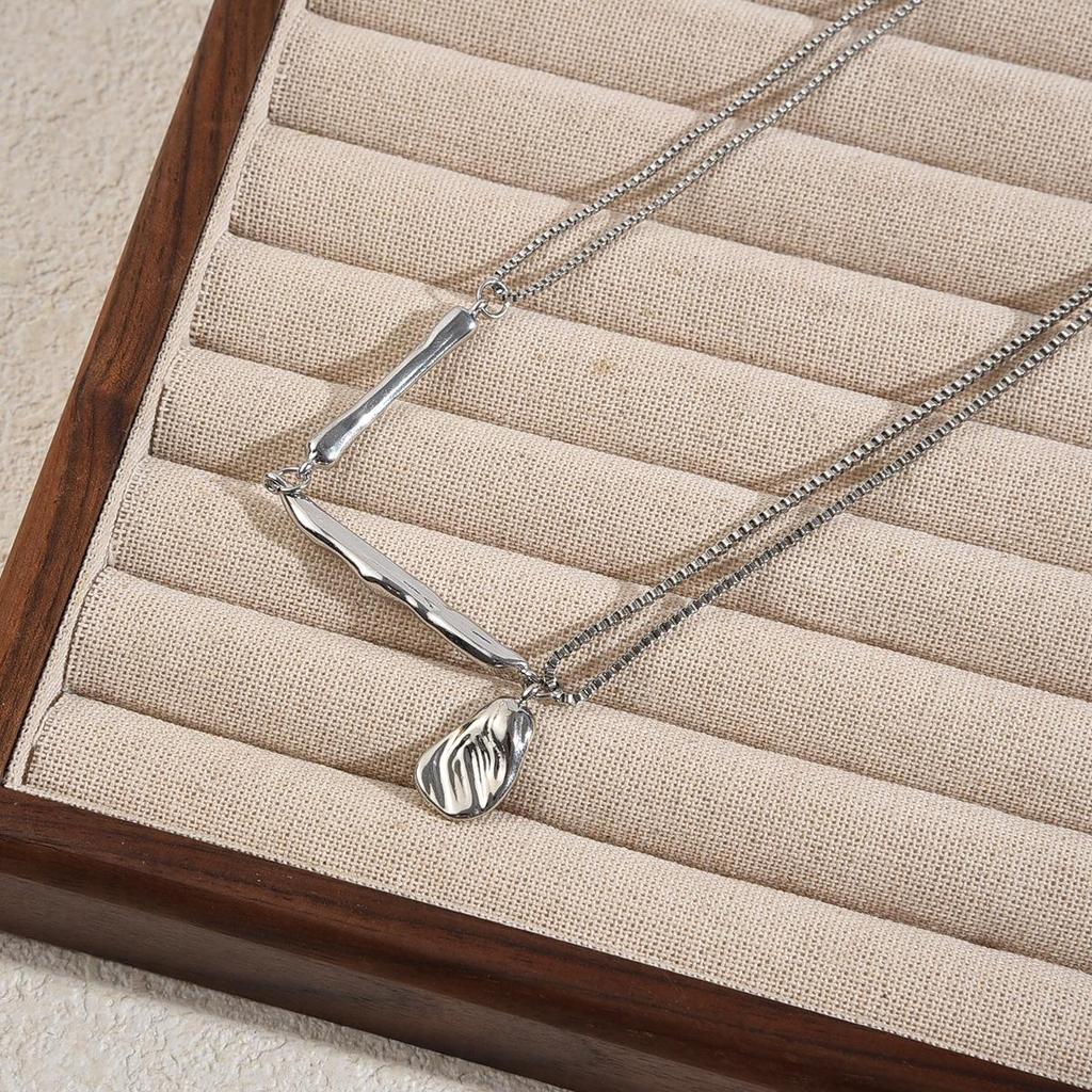 Irregular Shape Cool Texture Clavicle Chain Necklace