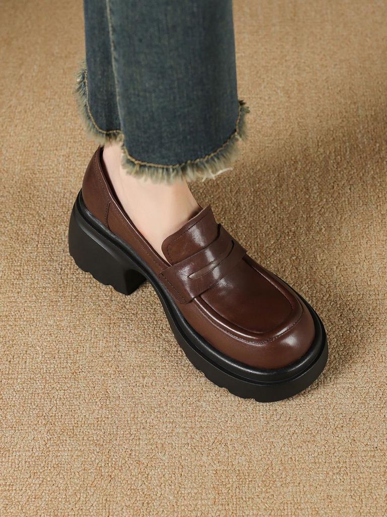Coarse heel platform loafers women's 2025 early autumn new versatile deep mouth height increase lightweight brown one-pedal small leather shoes