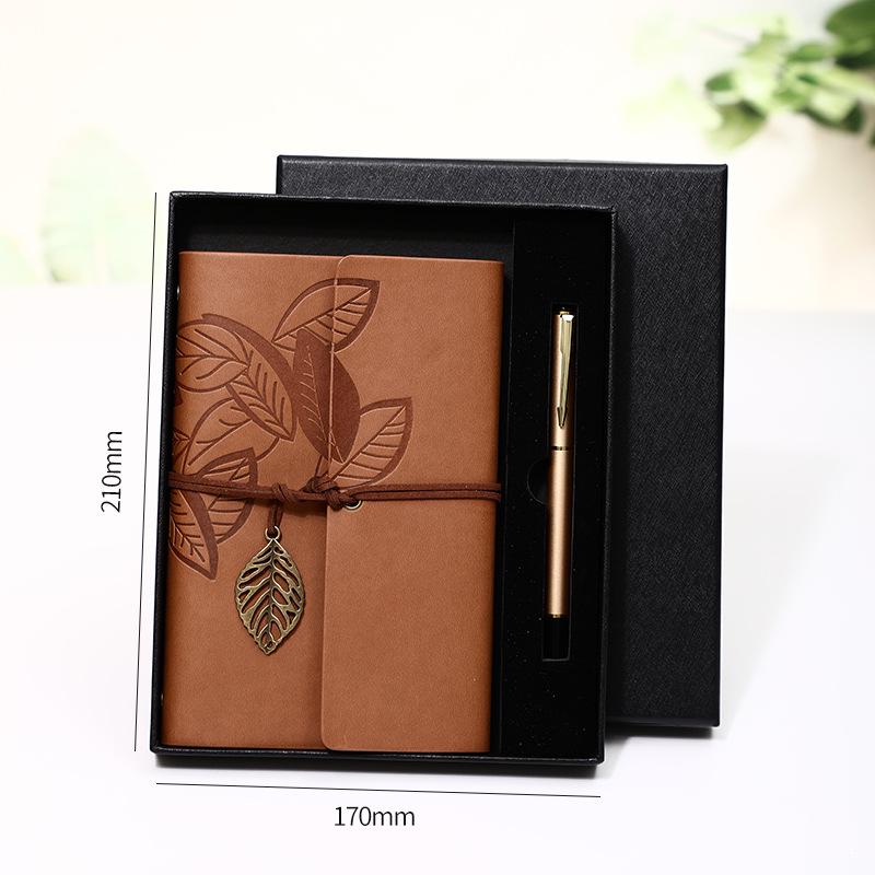 Creative Autumn Leaf Loose-Leaf Travel Journal Set - Custom Retro Diary Notebook