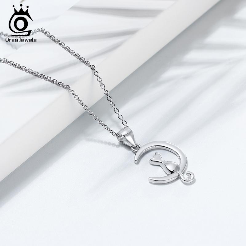 ORSA JEWELS Real 925 Sterling Silver Necklace Perfect Polished Creative funny cat sitting on the moon For Girl /woman Gift SN271
