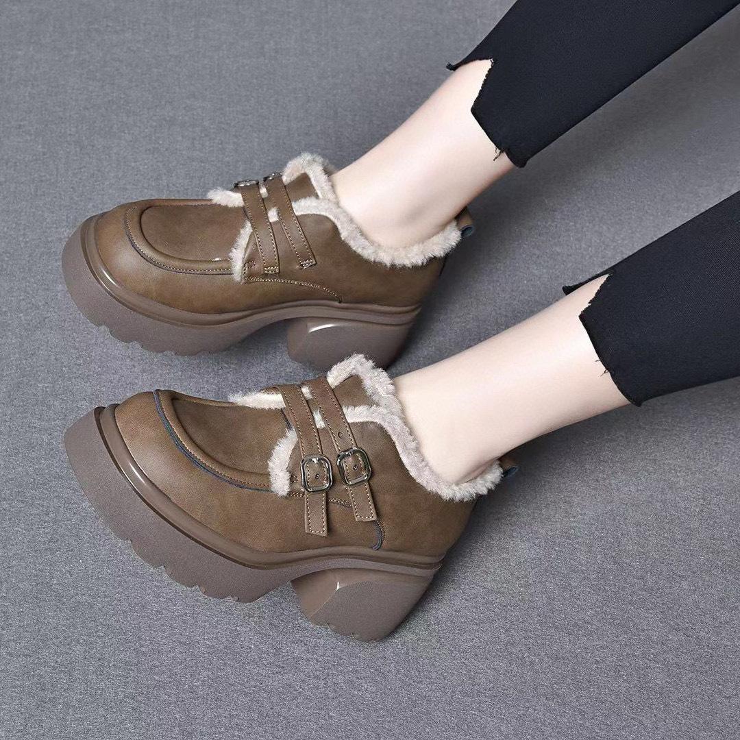 

Флисовые туфли на платформе женские новые повседневные женские хлопковые туфли на шнуровке водонепроницаемый каблук-таблетка маффин 40 хаки