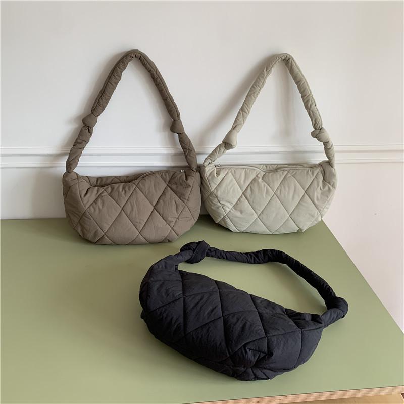 Large Capacity Korean Version Single Shoulder Diagonal Cross Dumpling Bag Embroidered Grid Nylon Moon Bag Retro Fashion and Western-style Girl Bag