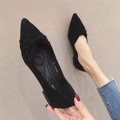 2025 Spring and Autumn New Versatile Flat-bottomed Pointed Women's Shoes Black Work Single Shoes Women's Gentle Wind Fashion Soft Sole Women