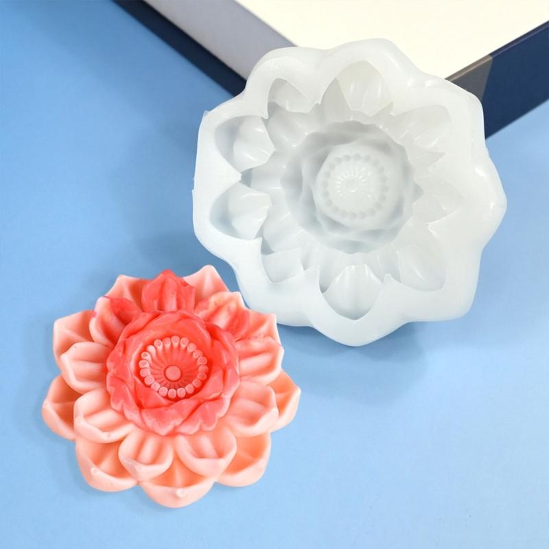 Delicate Kitchen Silicone Baking Molds Heatproof Silicone Flower Cake Crafting Moulds for Birthday and Festival Treats