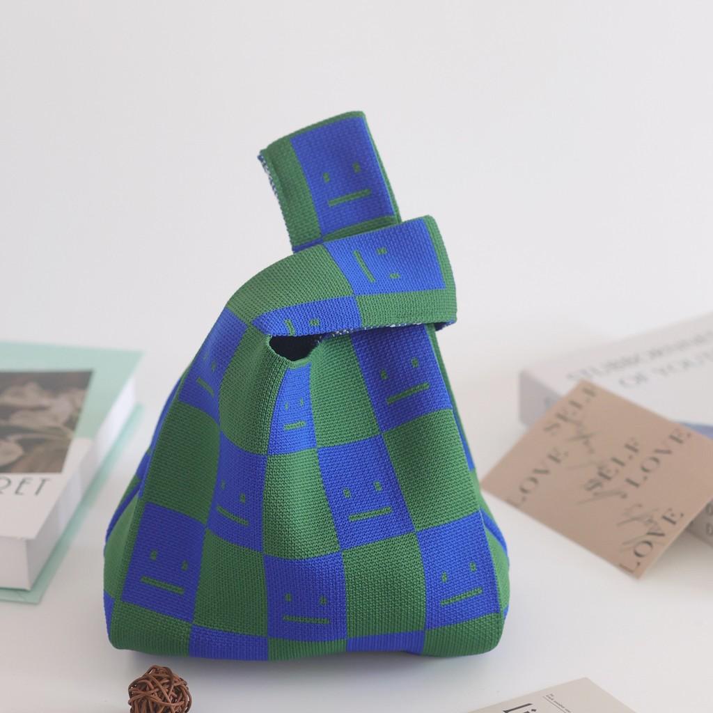 Trendy Knit Bucket Bag For Women Soft And Spacious Tote Bag With Eye-catching Patterns Ideal For Daily Wear And Gifts