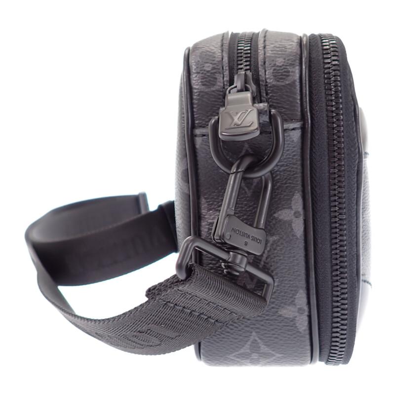 LOUIS VUITTON  M46955 Shoulder Bag black mens
