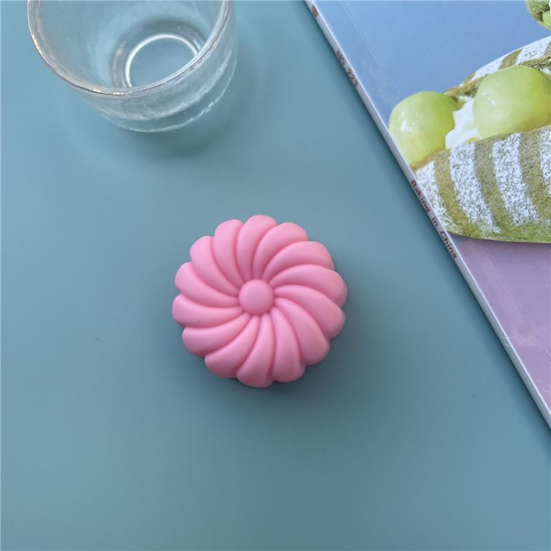 10pcs/lot 5cm Various Flower Designs Silicone Mold Chocolate Pudding Ice Mould Cupcake Cake Tools DIY Mini Soap Candle Molds