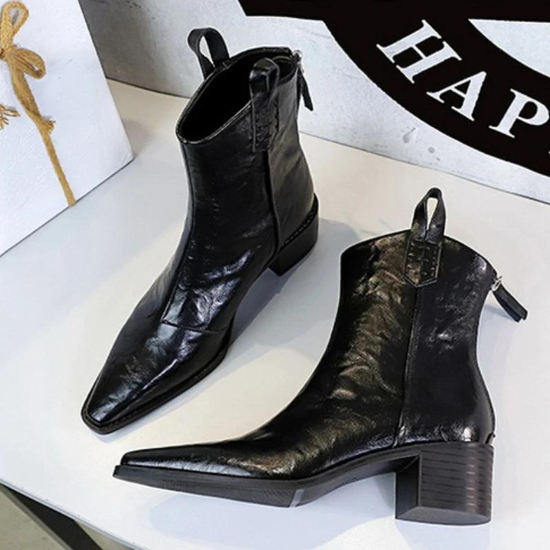 Fashion 2024 Autumn/winter Women Boots Genuine Leather Western Boot Women Shoes Pointed Toe Chunky Heel Chelsea Boots Retro Ankle Boots