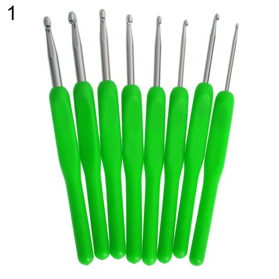 8 storlekar 2,5-6 mm Mjukt plasthandtag Hemma Aluminiumlegering Virkstickade Nålar