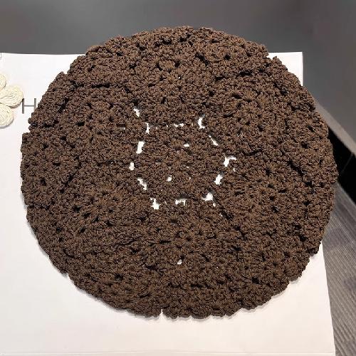Japanese Retro Hollow Beret Women's Summer Thin Face Small Handmade Crochet Y2k Spice Girl Painter Hat