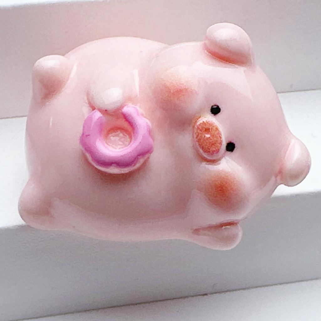 Cute Mini Cartoon Piggy Ornaments Resin Pink Pig Computer Desktop Home Decoration Office Garden Car Decor Accessories Gift