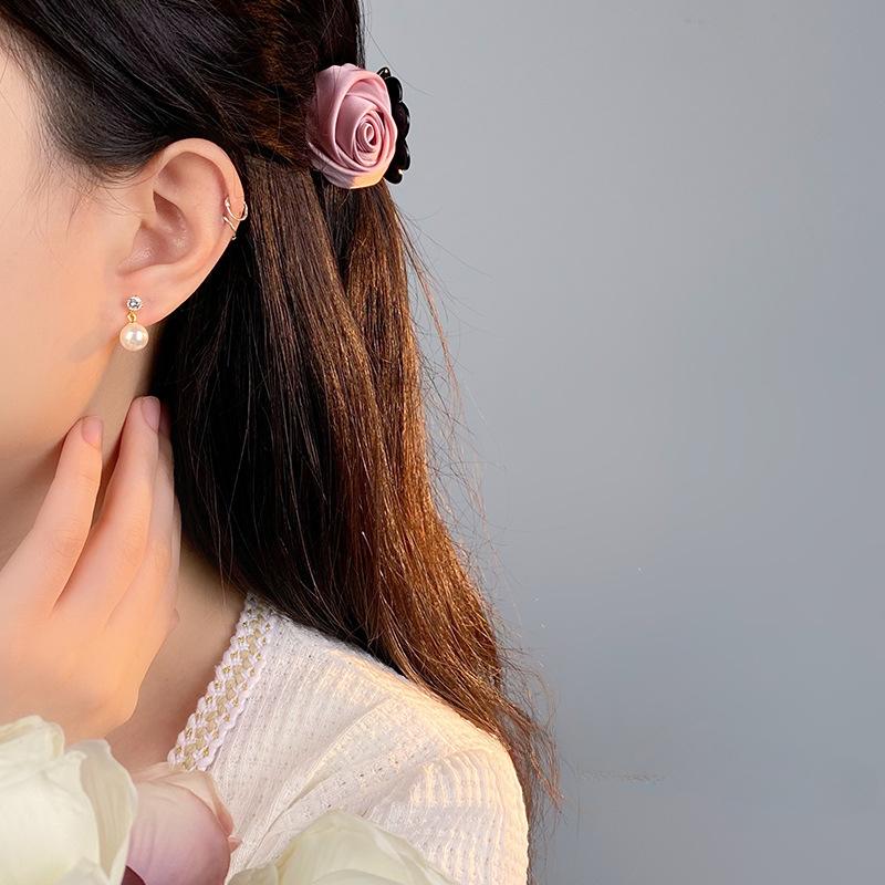 Simple Zircon Pearl Earring Silver Needle Niche Light Luxury Simple Small Small Exquisite Cute Sweet Girl