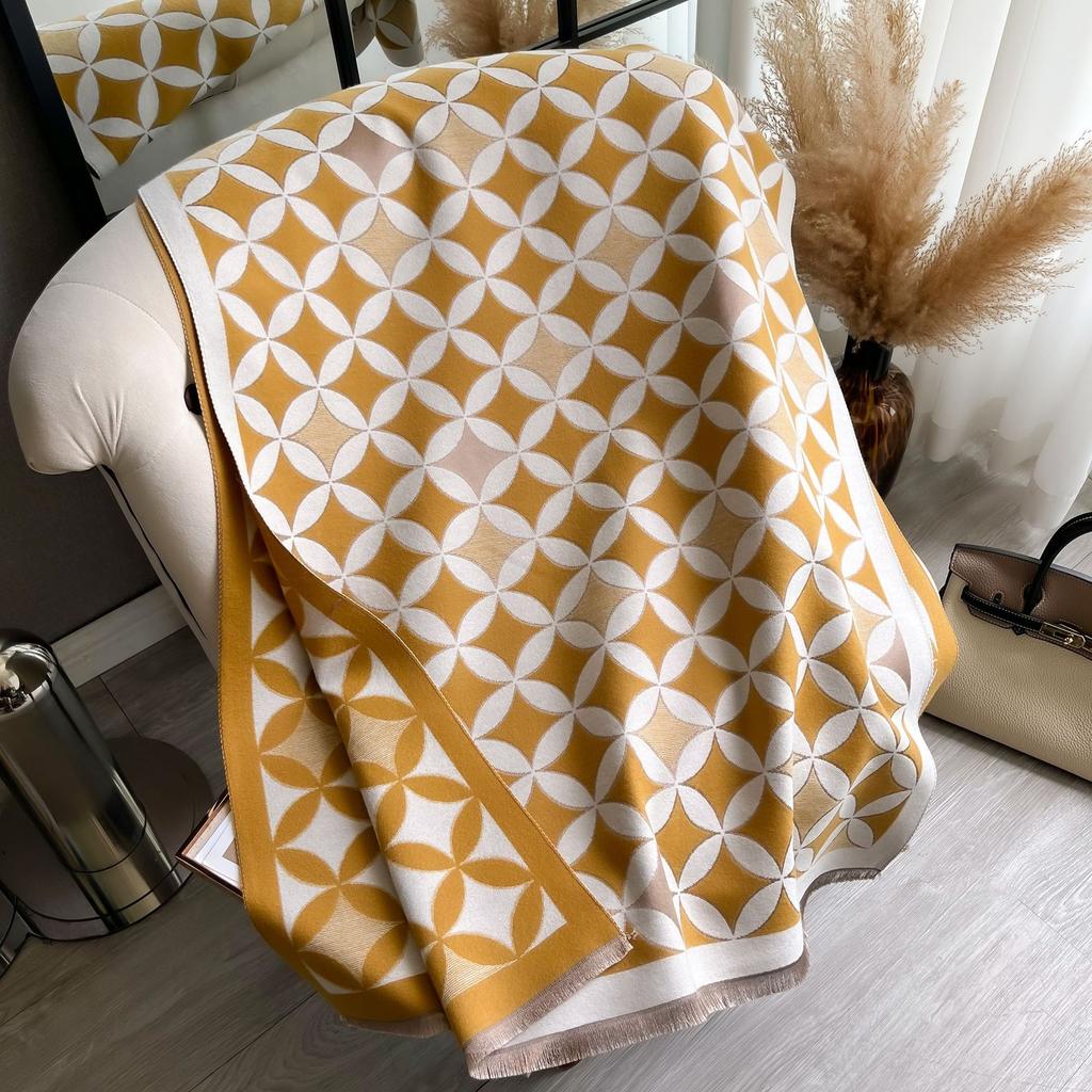 Scarf Women'S Diamond-Shaped Lattice Autumn And Winter Korean Thickened Air-Conditioned Room Warm Shawl Women'S Scarf