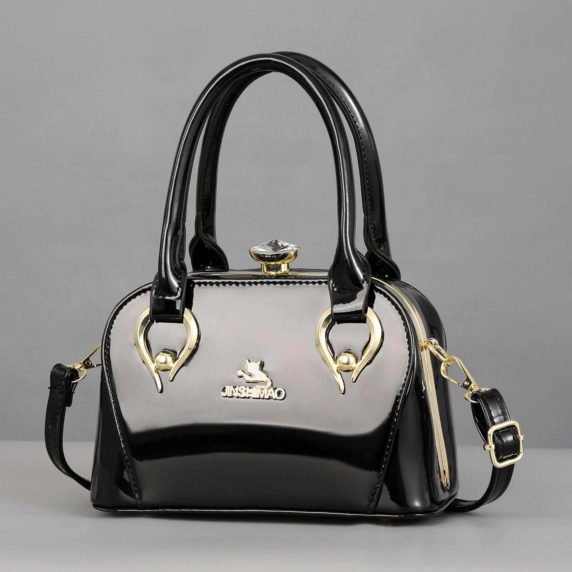 Glossy Leather Handbag Women s Shoulder Bag Fashion Lady s Brand Shopping Crossbody Bag Elegant Diamond Steel Clip Women s Bag 22x11x14cm