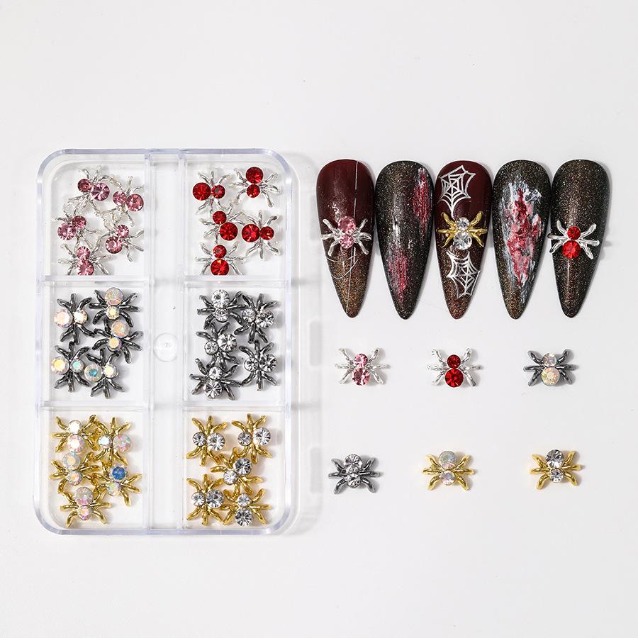 2024 Halloween Nagelkunst Set: Totenkopf, Geist, Spinne & Fledermaus Legierungsdekorationen