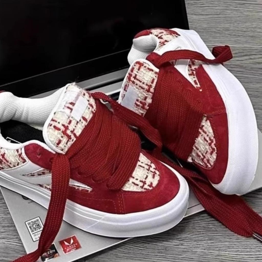 Korean Version 2025 New Xiaoxiangfeng Skateboard Bread Shoes Women's Ins Niche Low-top Versatile Color Matching Casual Board Shoes