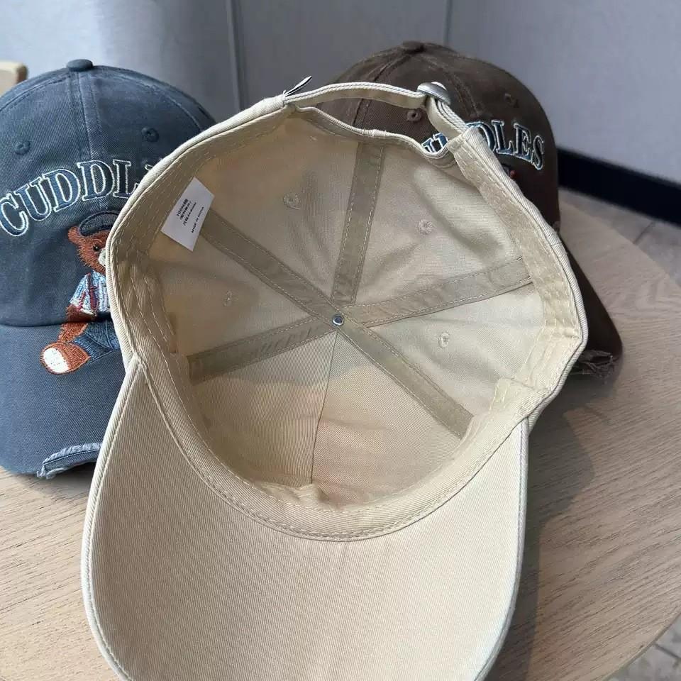 Fashion Hat New American Cute Cartoon Bear Heavy Industry Embroidery Ripped Baseball Cap Men's and Women's High Quality Cotton Cap