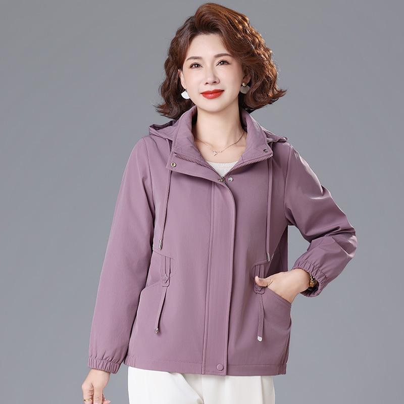 Stylish Hooded Windbreaker: Elegant Plus-Size Coat for Middle-Aged & Elderly Women, Perfect for Mother’s Day