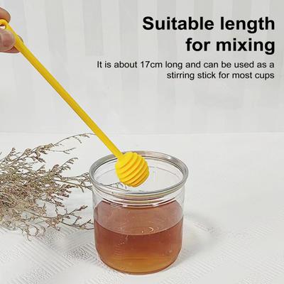 2Pcs Honey Mixing Stirrer Plastic Dipper Smooth Honey Comb Stick Spoon Grooved Honey Wand for Collecting Dispensing Drizzling Jam
