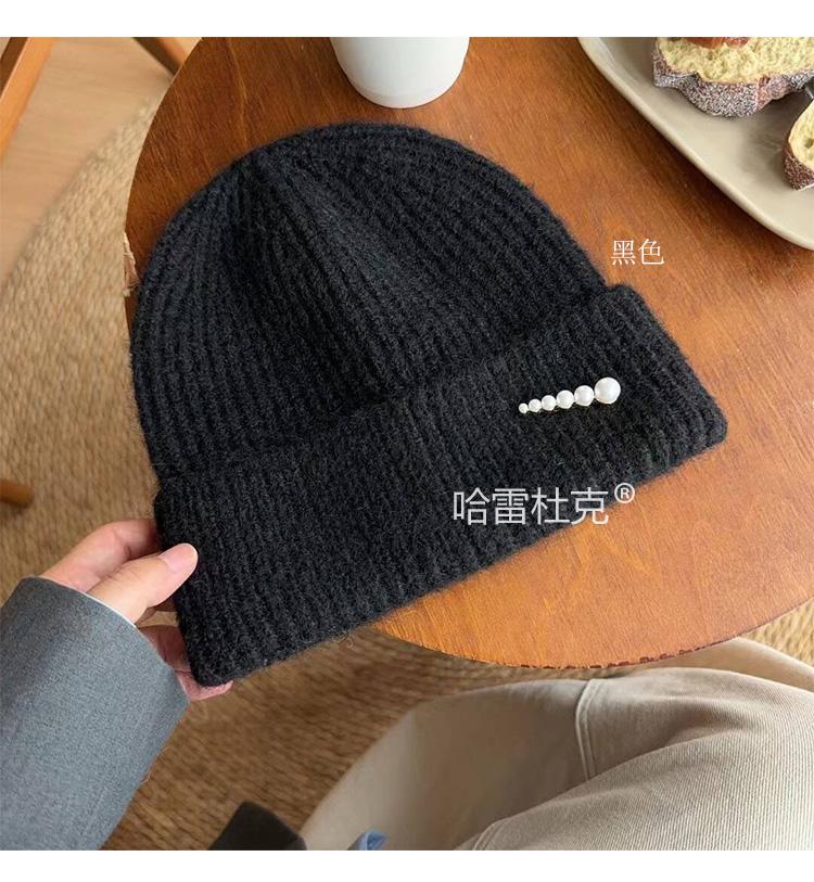 

Простая однотонная шерстяная шапка жемчужного цвета, модная и повседневная универсальная шерстяная шапка-пуловер в стиле ретро, вязаная холодная шапка для мужчин и женщин One size elastic 54-58cm чёрный