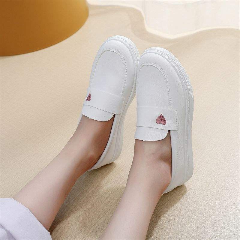 Nurse shoes soft-soled breathable summer not tired feet spring and autumn white flat-soled healthcare workers work shoes