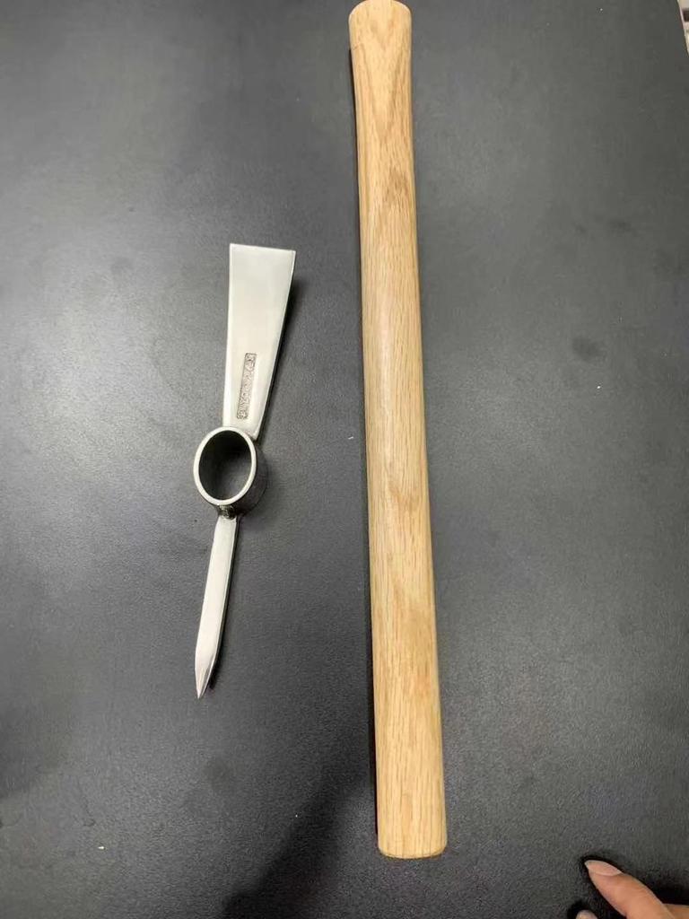 Chengtai Portable Stainless Steel Pickaxe and Ice Axe for Garden and Outdoor Use
