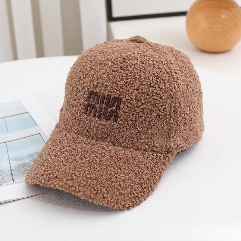 Korean Style Fashion Baseball Hat Women's New Autumn and Winter Lamb Velvet Outdoor Warm Baseball Cap Letters