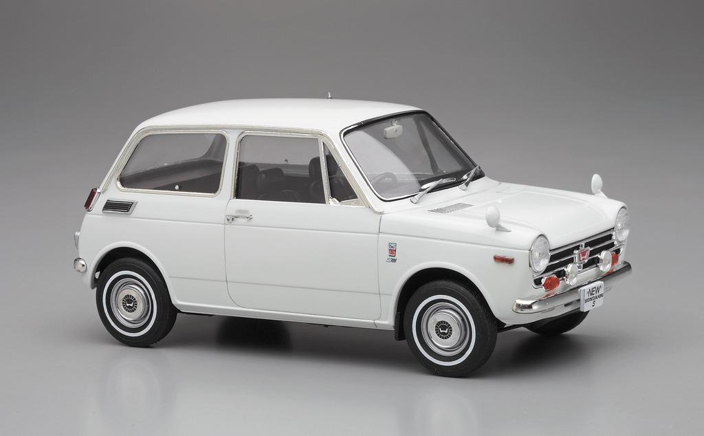 Hasegawa Honda N360 NII Plastic Model HC21 1/24