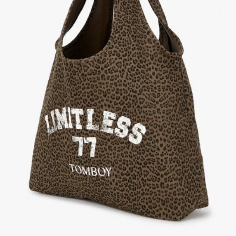 STUDIO TOMBOY Leopard Graphic Pattern Shoulder Bag  9176270981 
