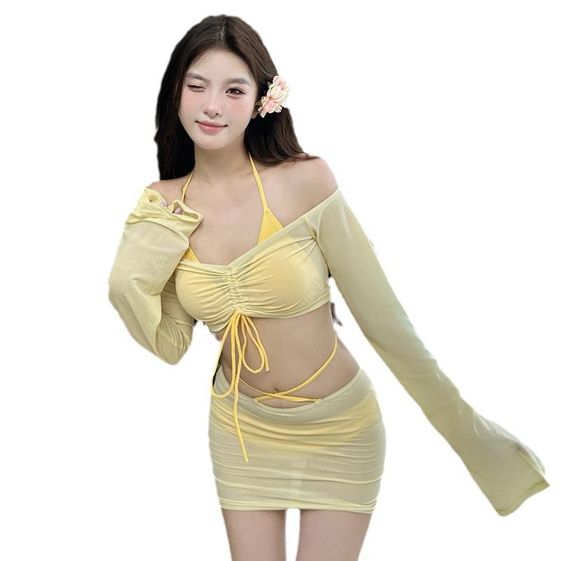 Vierteiliges Bikini-Set im koreanischen Stil: Sexy Schlankheits-Bademode mit Brustpolstern & Langarm-Überwurf