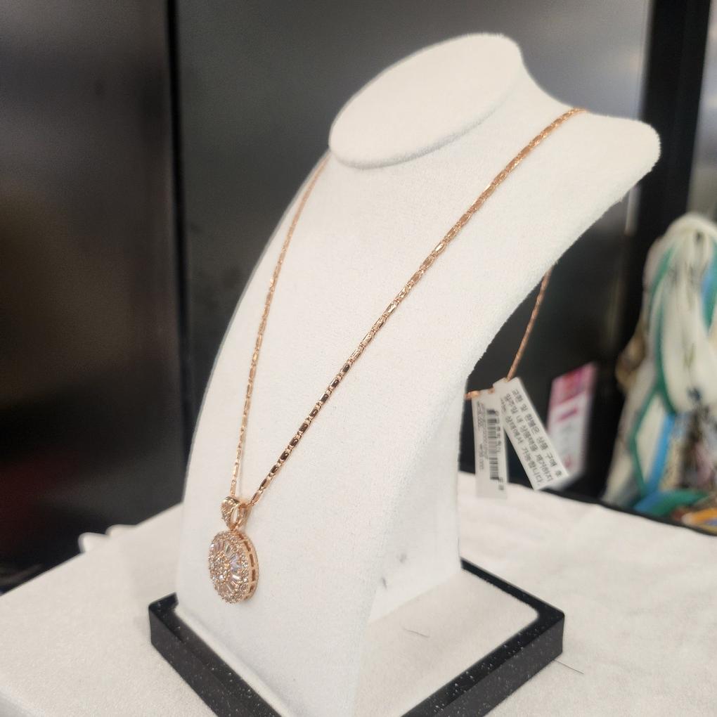 Atria Crystal Tepacubic Circle Necklace APSNEDG0001PKF