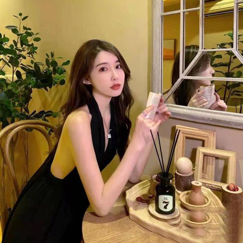Elegant Purple Backless Halterneck Dress for Birthday Party and Engagement Ceremony